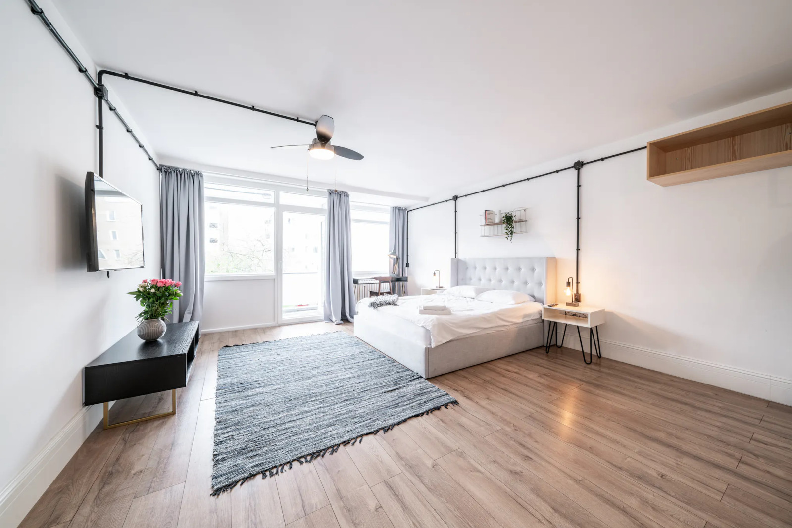 Leibnizstraße, Berlin Berlin