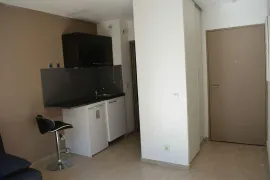 Location Beau studio meublé 20m² REFAIT A NEUF