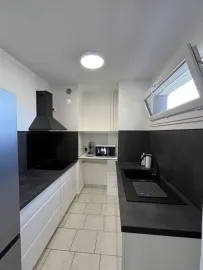 Location APPT 70 M² RÉNOVÉ À NEUF – proche campus Artem