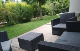Location Beau studio 25m² meublé en rez-de-jardin