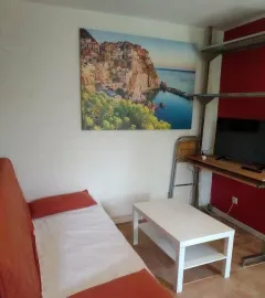 Location Beau studio 25m² meublé en rez-de-jardin