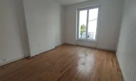 Grand studio à louer à Lille Lille