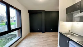 Beau studio neuf meublé lumineux Villepinte