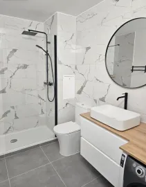 Location Beau 2P meublé 51m² refait à neuf sans vis à vis