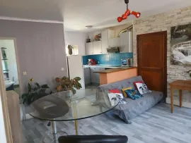 Location Tres bel appartement ensoleille
