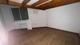 Location Location T2 bis