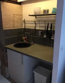 Location Beau F1BIS meublé Rue Saint Patrice avec parking
