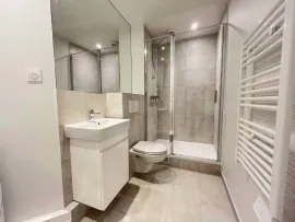 Location Magnifique 2 pièces Paris 10è