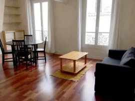 Appartement traversant et bien sécurisée Paris 14e