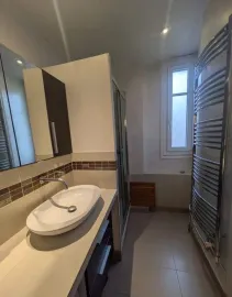Location Beau 2P meublé 49m²