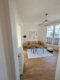 Location Appartement meublé - 65m² - Paris 15ème Dupleix