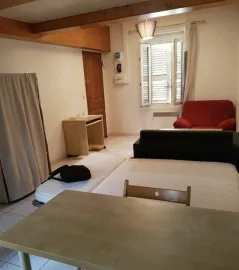 Location meublée appartement 25 m² Marseille 6e