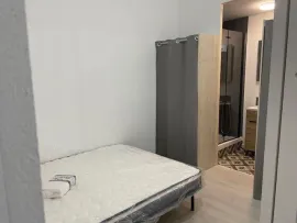 Location Loue t2 meublé hyper centre, refait à neuf