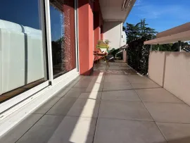 Location Grand T3/4 lumineux, calme meublé à louer