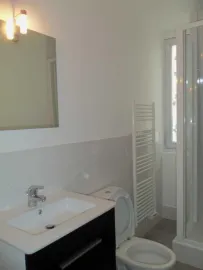 Location Location Studio Paris 10ème