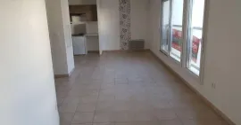 Location Beau T2 49 m² Félix Lemoine avec parking