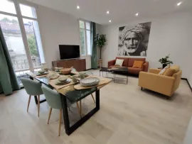 Location Bel appartement Rénové 78 m² Bordeaux République