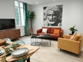 Bel appartement Rénové 78 m² Bordeaux République Bordeaux