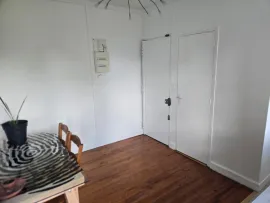 Location 2 pièces 25,7m2 proche Clamart Gare 1er ét.