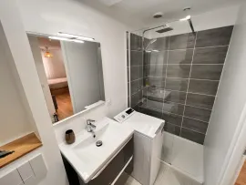 Location Très beau studio 21 m2. Climatisé. WIFI fibre.