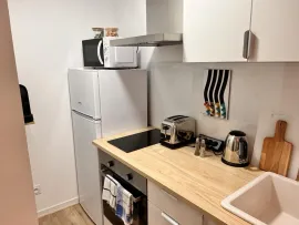 Location Très beau studio 21 m2. Climatisé. WIFI fibre.