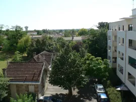 Location T2 meuble secteur Pellgrin proche  commodites
