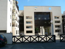 T2 meuble secteur Pellgrin proche  commodites Bordeaux