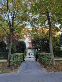 Beau 2P Meublé de 61 m² avec Balcon Neuilly-sur-Seine