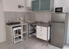 Location Beau 2P meublé et rénové 48m² lumineux et calme