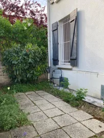 Location T2  tout équipé avec jardin Proche La Défense