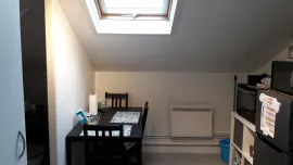 Location Appartement F1 BIS plein centre mais hyper calme