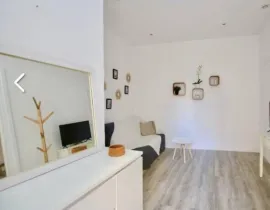Magnifique 2 pièces terrasse meublé 32m² Evêché Nice