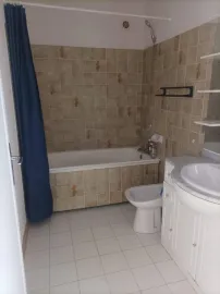 Location T2 meublé, très lumineux, bien agencé