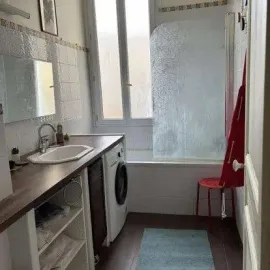 Location T3 entièrement meublé 64m², bail 1 an renouvelable