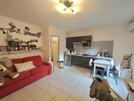 Location Studio 26 m² terrasse – Rue Coupefer (bail 2 mois)