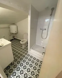 Location Bel appartement mansardé meublé mansardé 16,5m²