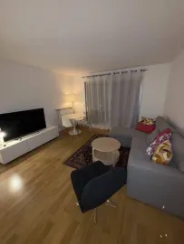 Beau studio meublé 35m² vue dégagée sur Paris Paris 17e