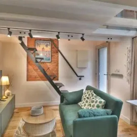 Location Beau studio meublé 24m² en duplex avec terrasse