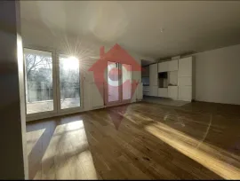 Location Appartement avec terrasse vue sur parc
