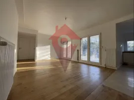 Location Appartement avec terrasse vue sur parc