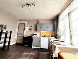 Location Studio tout équipé avec jardin