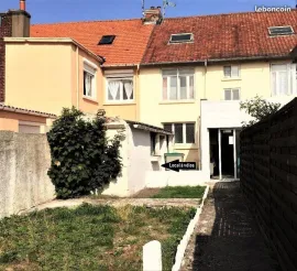 Location Studio tout équipé avec jardin