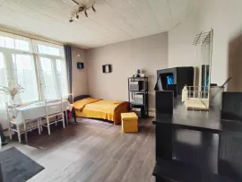 Location Studio tout équipé avec jardin