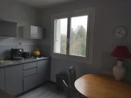 Location Beau T1 meublé 31 m² Quai de Versailles