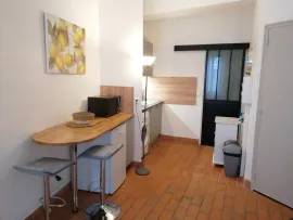 Location Avignon IM - 5 mn fac joli studio meublé 24 m2