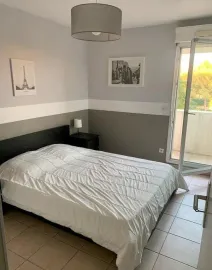 Location Beau T2 meublé 46m² refait à neuf avec 2 terrasses