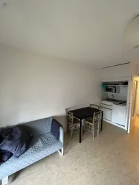 Location Beau studio meublé 23m² campus CHU
