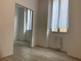 Location Beau T2 à Marseille 5ème