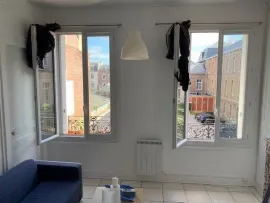 Location F2 entièrement meublé secteur Coty