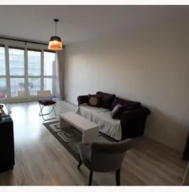Location Grand T2 meublé 60 m2 vue dégagée à Charenton
